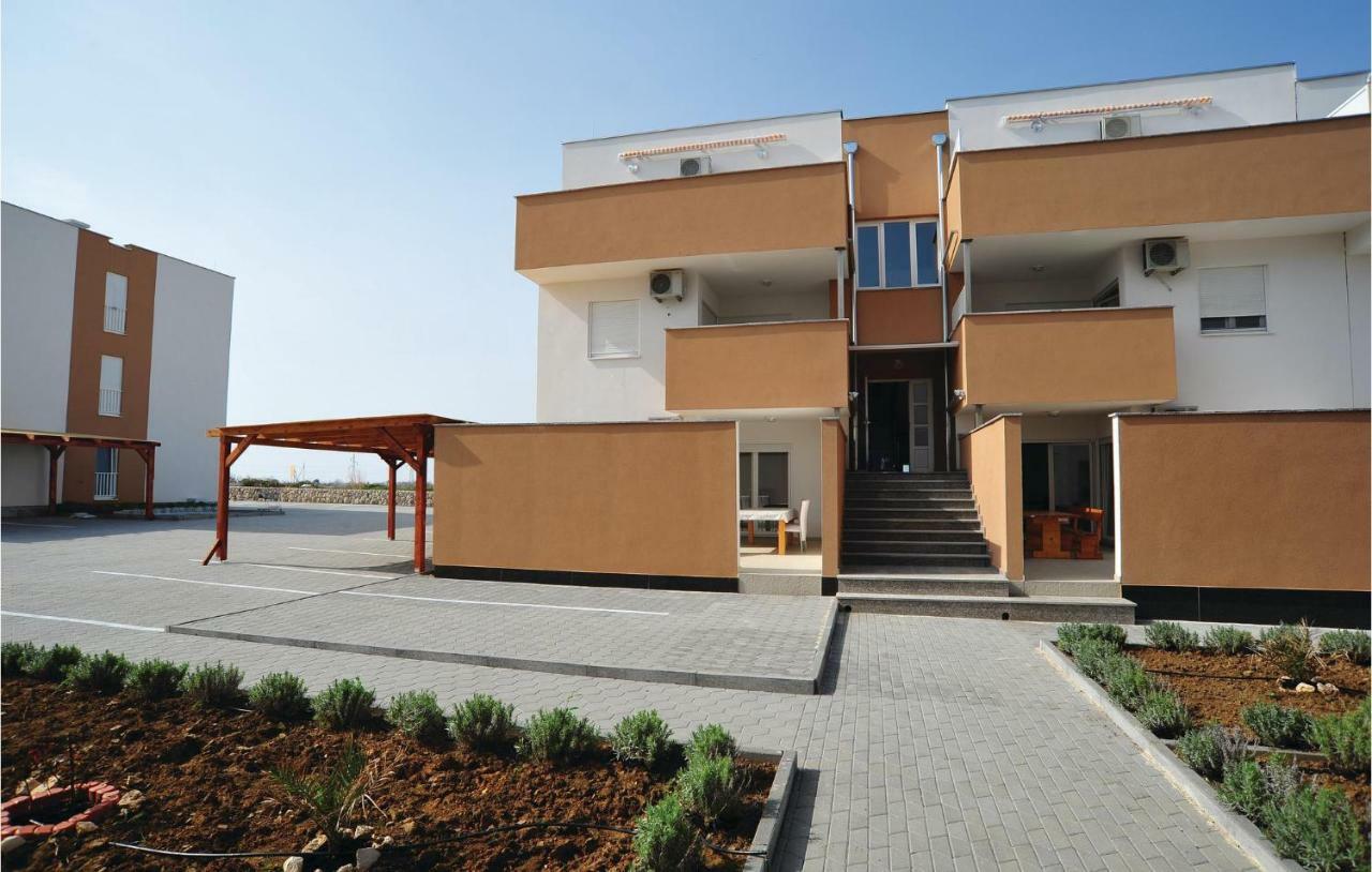 Apartment Mlasina-3 By Interhome Nin Exteriér fotografie
